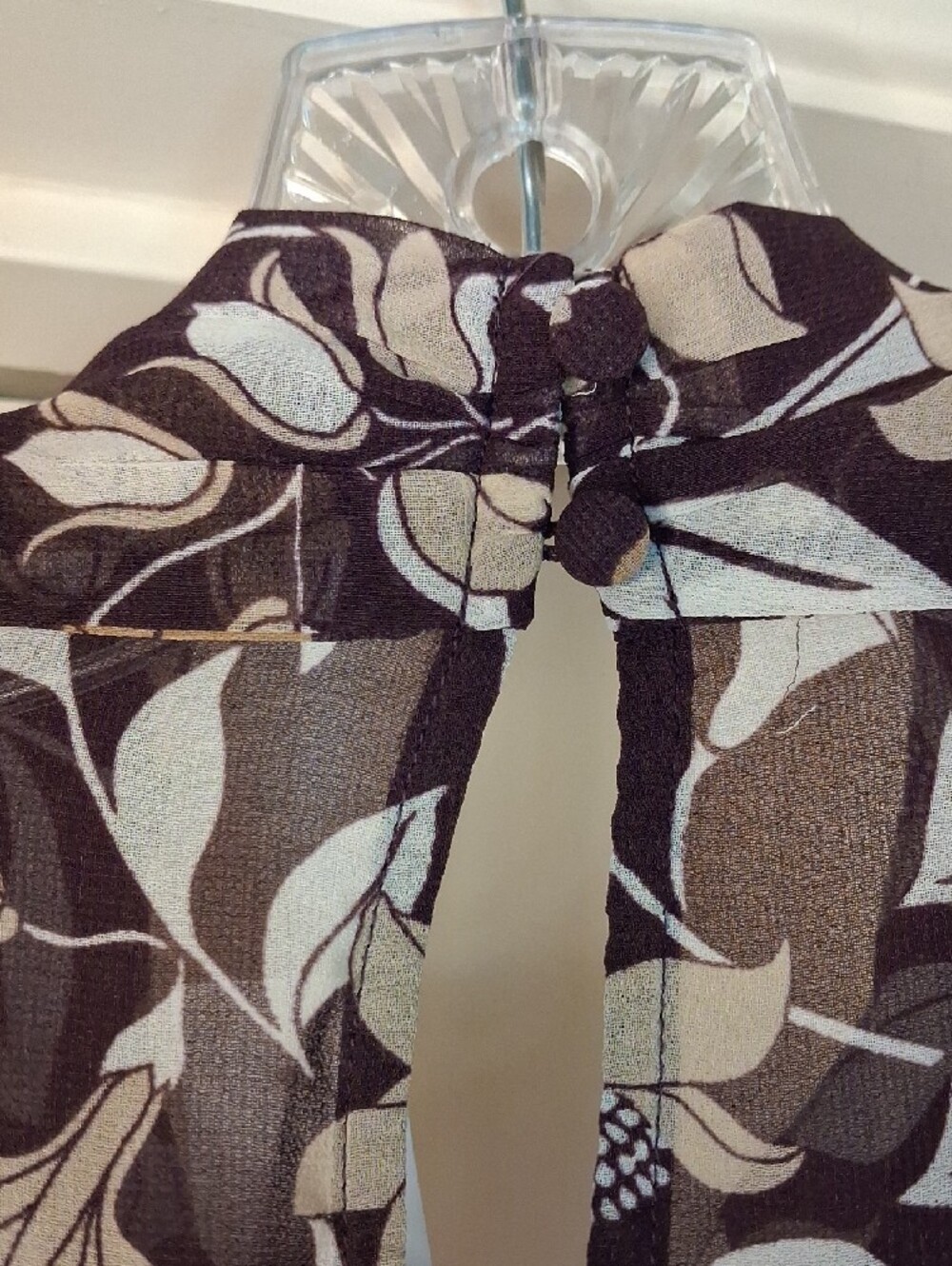 Ann Taylor Plum Floral Mock Neck Top with Neutral Blooms - Picture 4 of 8